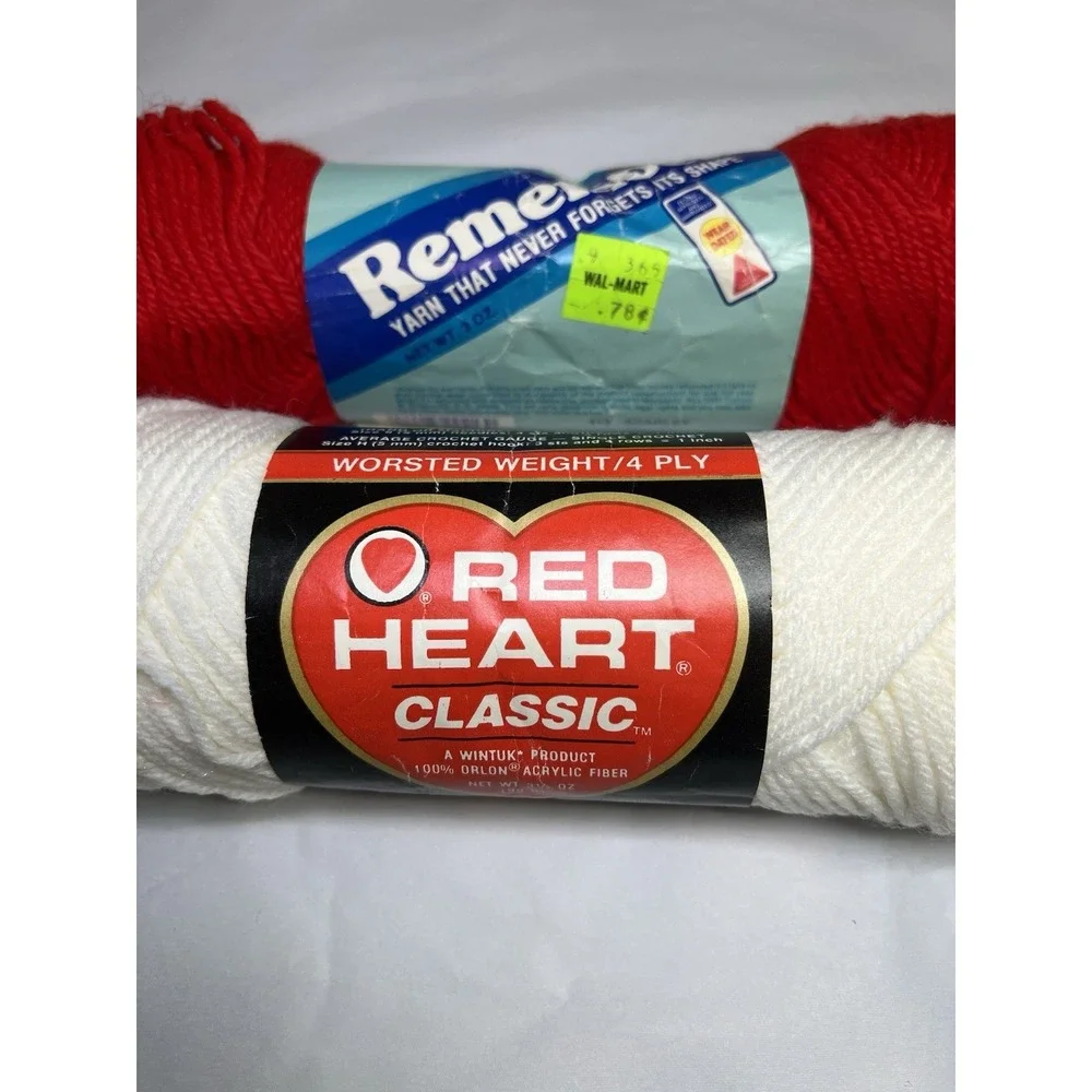 Red Heart Super Saver Hot Red and Paddy Green Acrylic 4 PLY Christmas Lot‎ of 2
